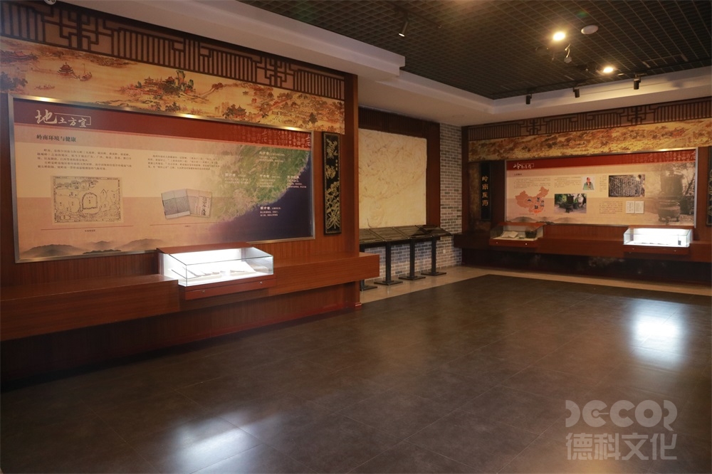 在博物館設計中，如何評估展品的價值？